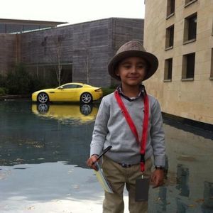 Meet your Posher, Saif